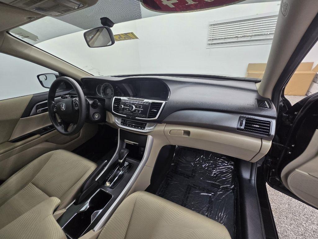 Honda Accord LX Sedan CVT 2014