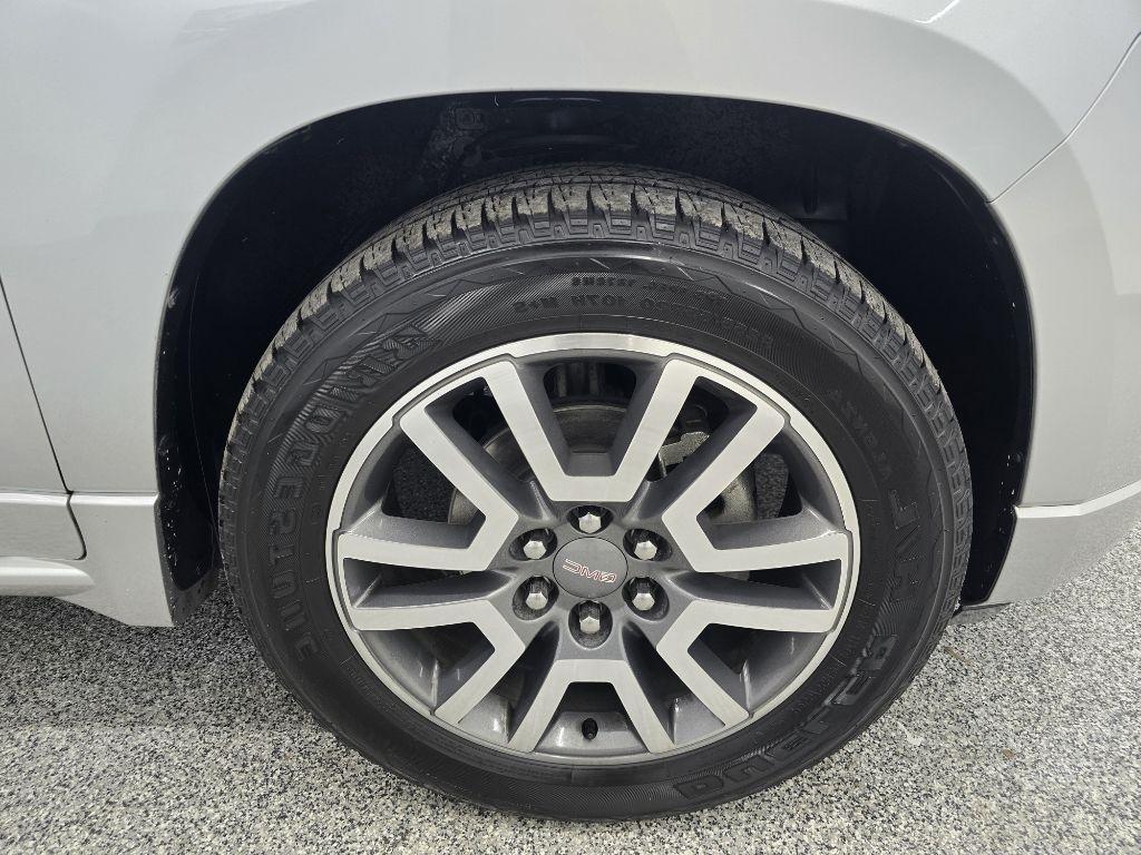 GMC Acadia Denali FWD 2014