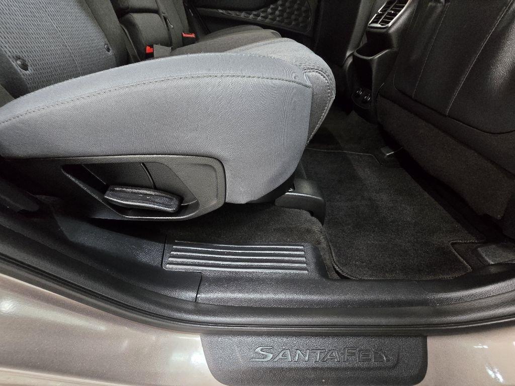 Hyundai Santa Fe SE 2.4 2020