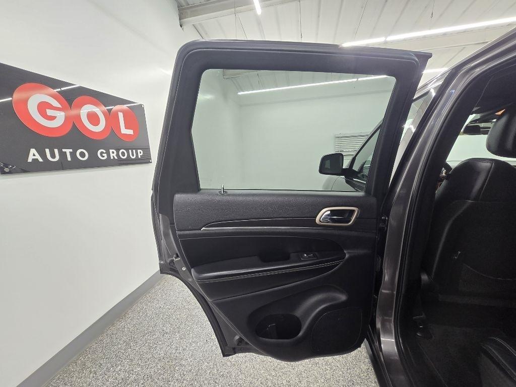 Jeep Grand Cherokee Limited 2WD 2015