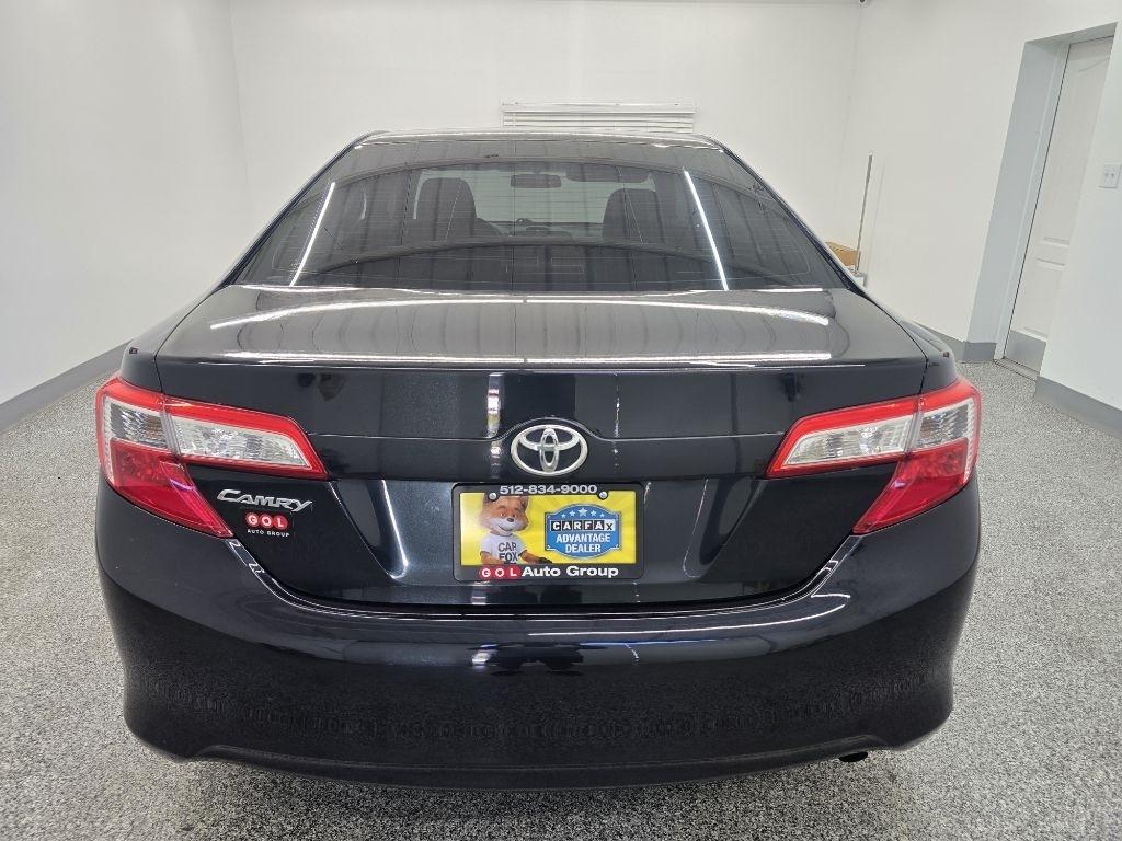 Toyota Camry L 2012