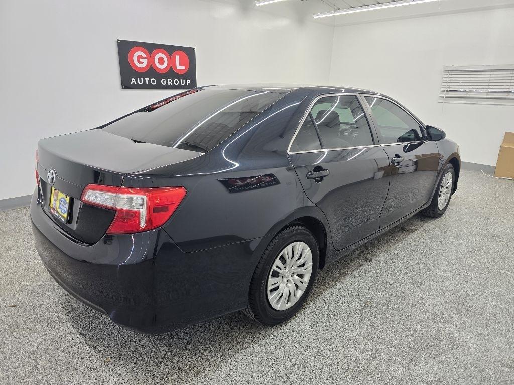 Toyota Camry L 2012