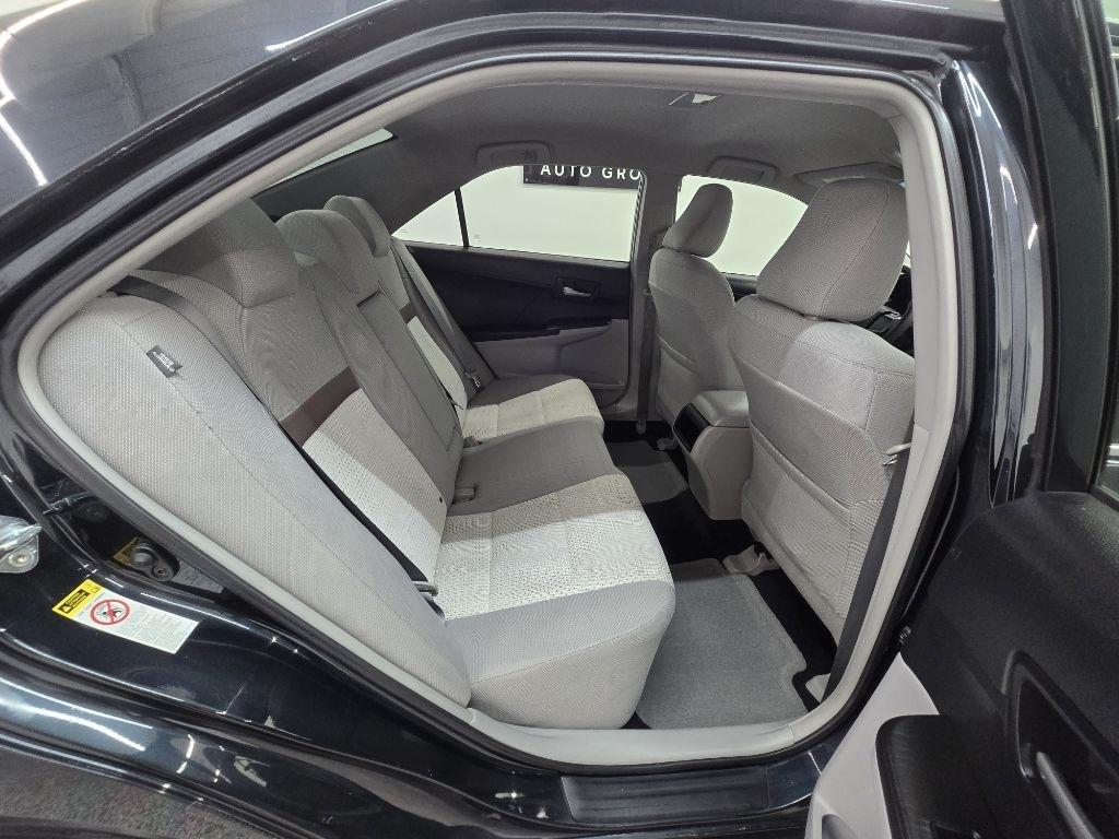 Toyota Camry L 2012