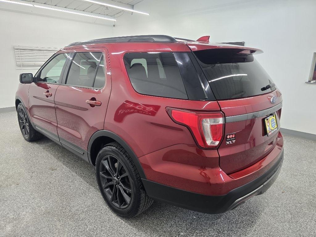 Ford Explorer XLT FWD 2017