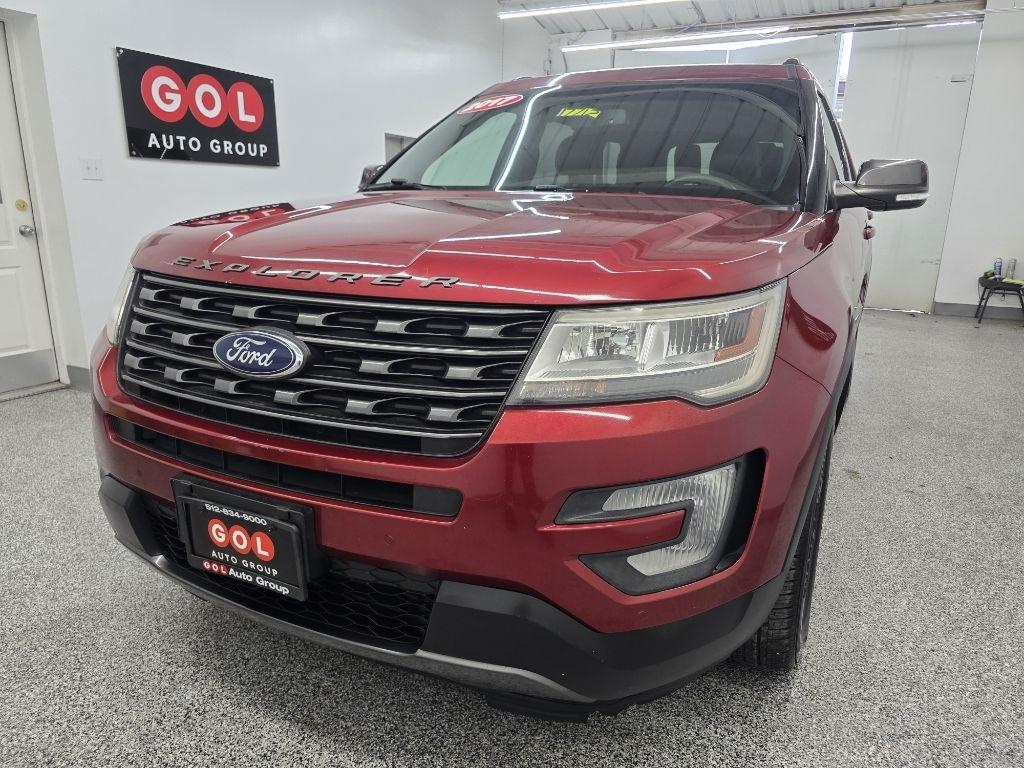 Ford Explorer XLT FWD 2017