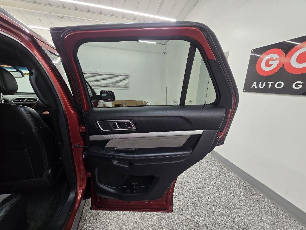 Ford Explorer XLT FWD 2017