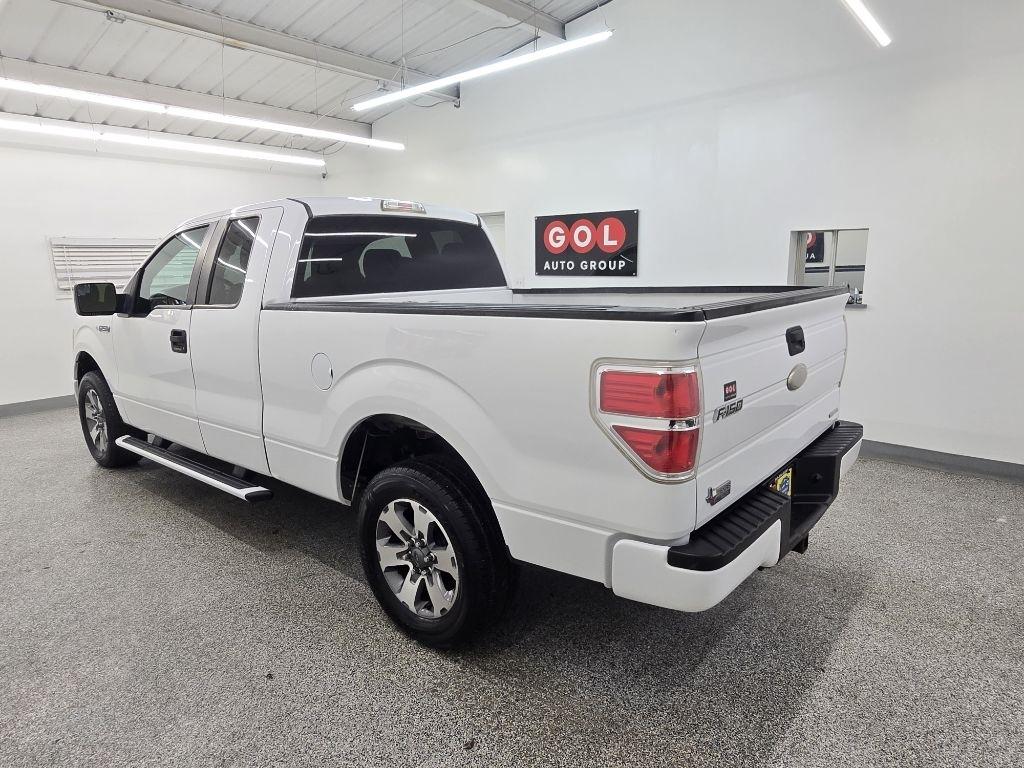 Ford F-150 XL SuperCab 6.5-ft. Bed 2WD 2012