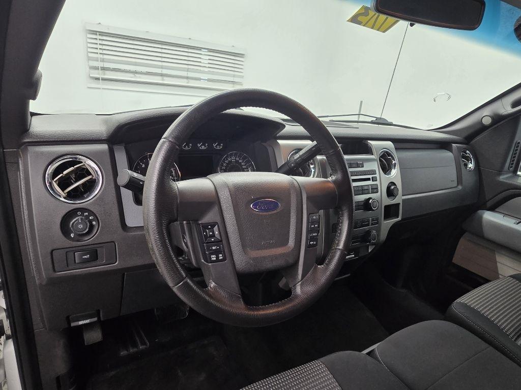Ford F-150 XL SuperCab 6.5-ft. Bed 2WD 2012