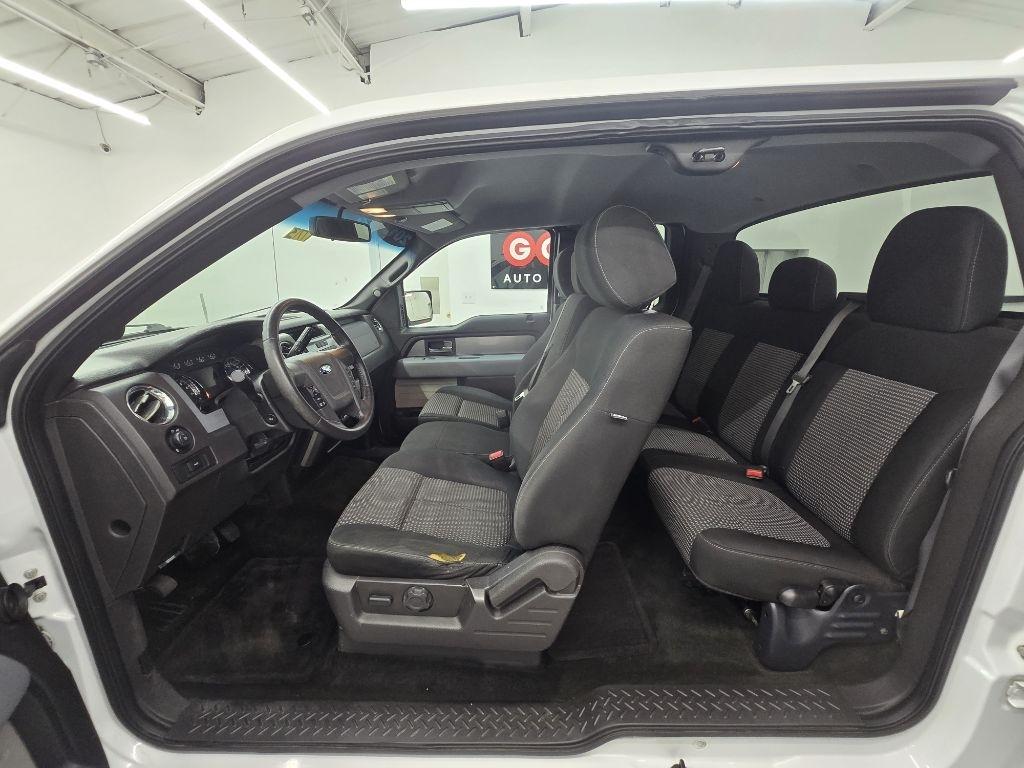 Ford F-150 XL SuperCab 6.5-ft. Bed 2WD 2012
