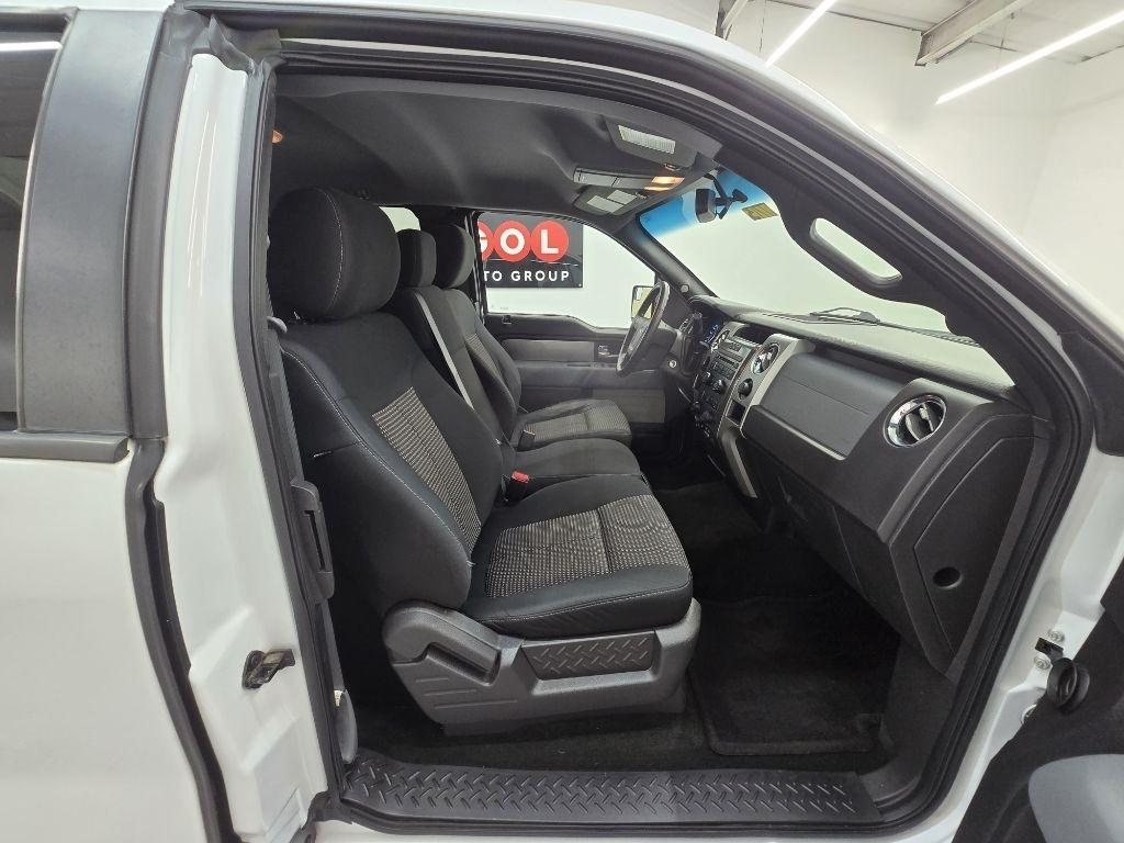 Ford F-150 XL SuperCab 6.5-ft. Bed 2WD 2012