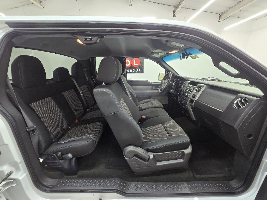 Ford F-150 XL SuperCab 6.5-ft. Bed 2WD 2012