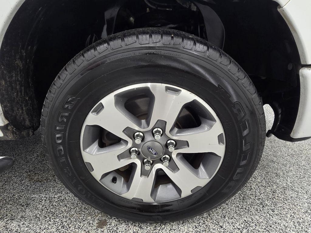 Ford F-150 XL SuperCab 6.5-ft. Bed 2WD 2012