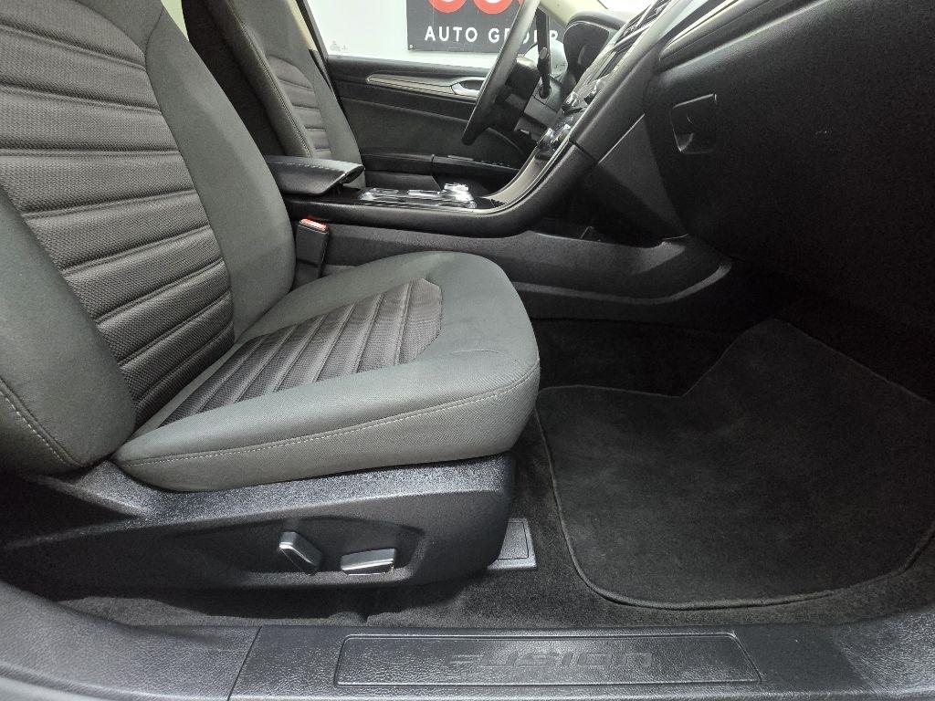 Ford Fusion SE 2018