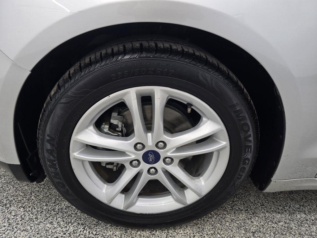 Ford Fusion SE 2018