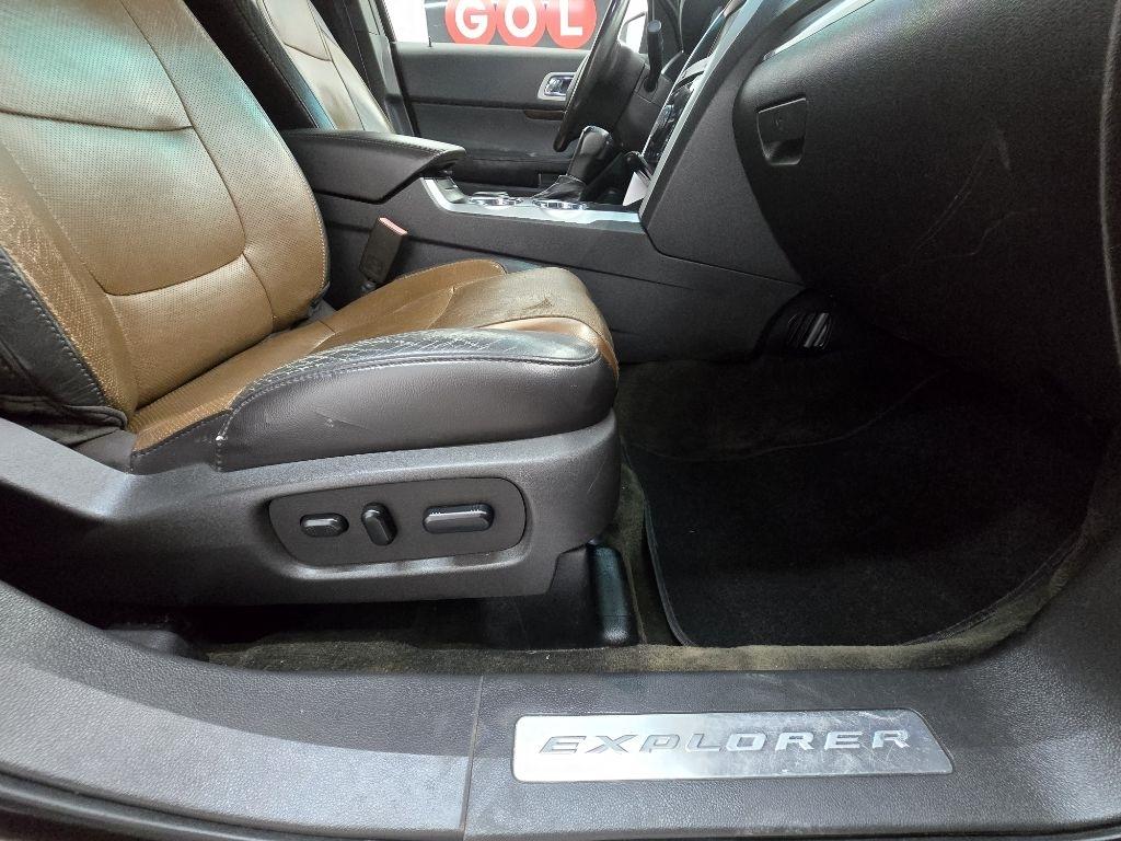 Ford Explorer Limited FWD 2013