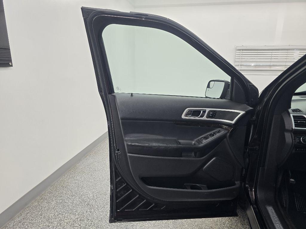 Ford Explorer Limited FWD 2013