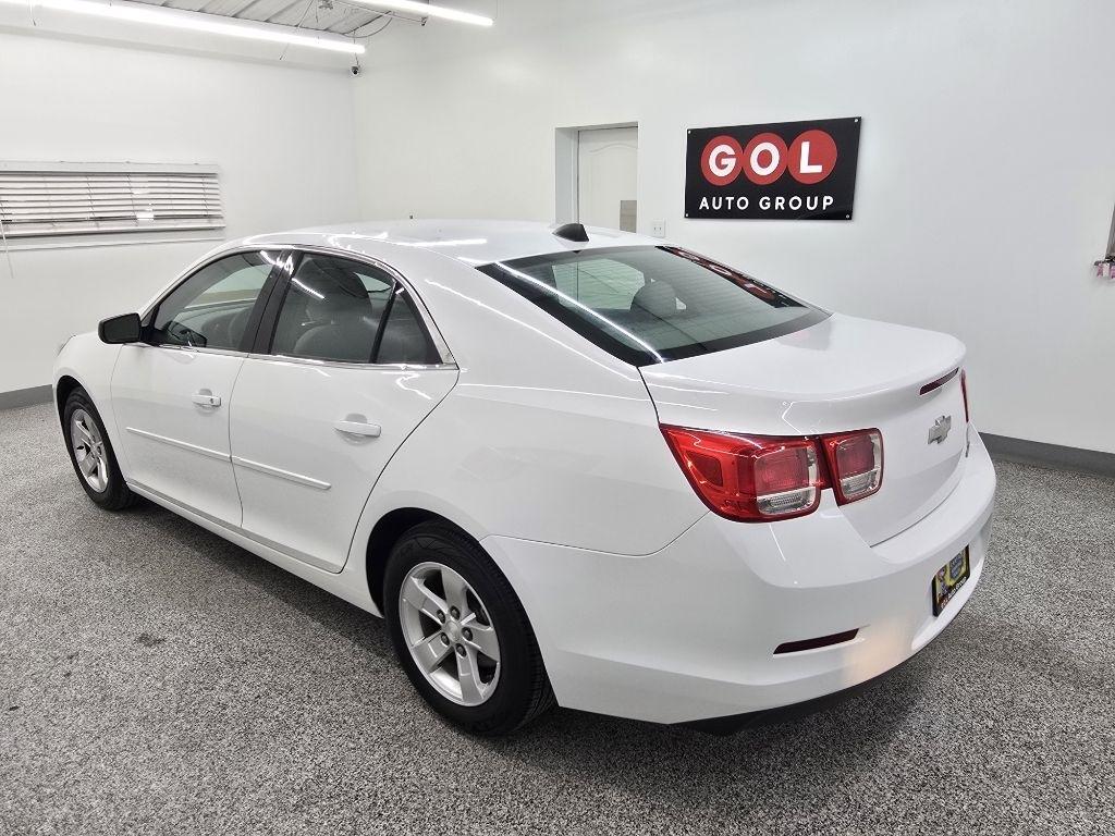 Chevrolet Malibu LS 2013