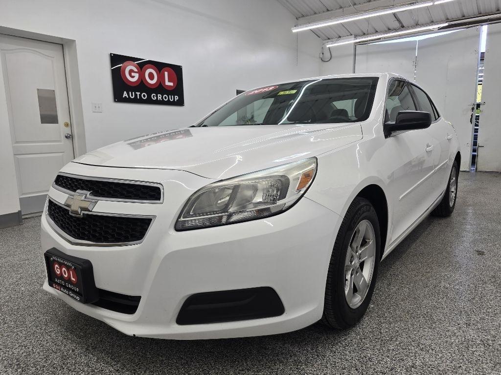 Chevrolet Malibu LS 2013