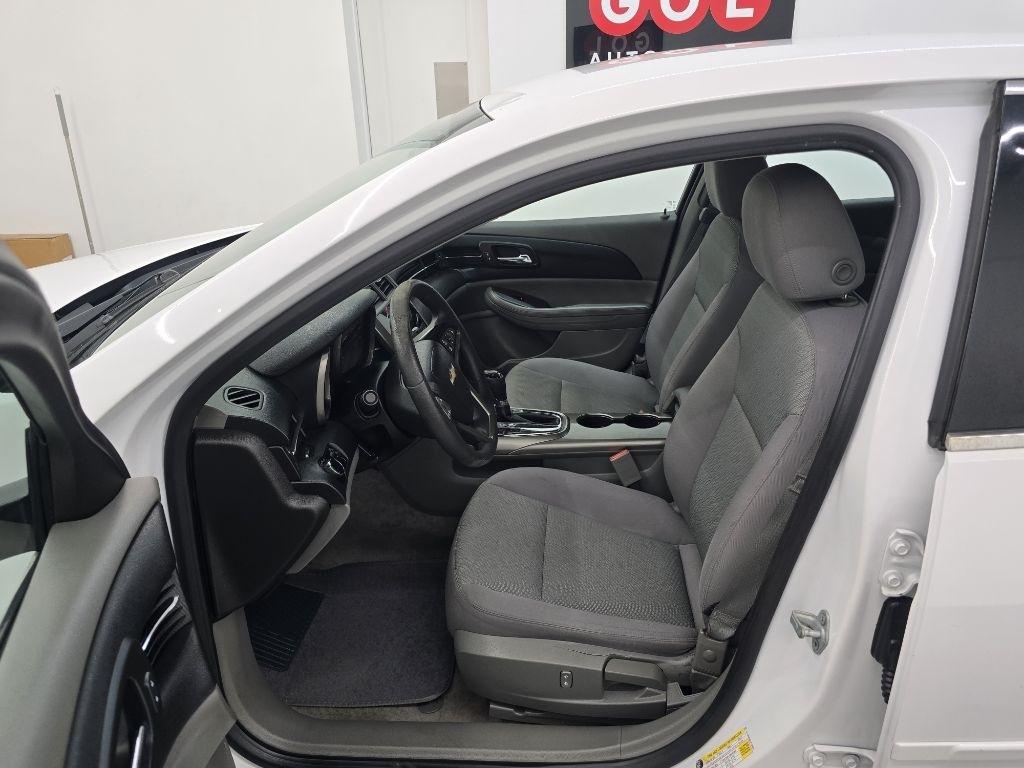 Chevrolet Malibu LS 2013