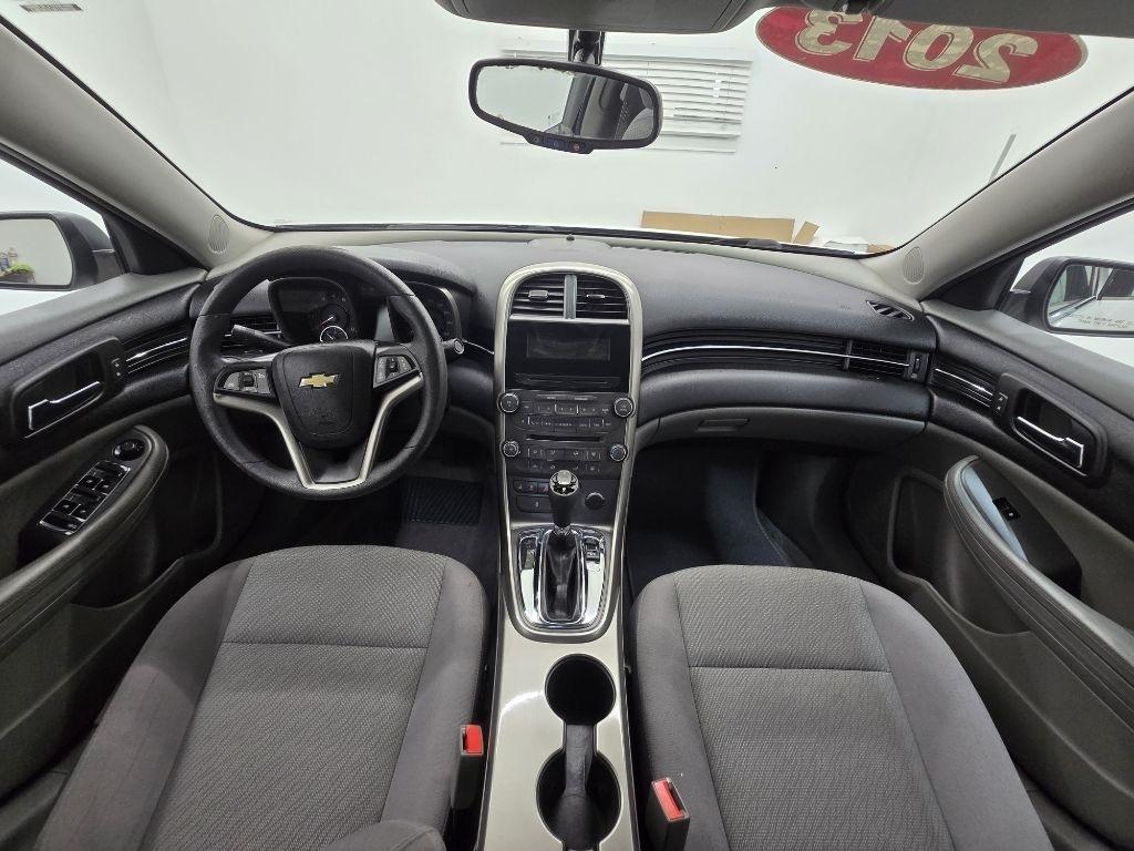 Chevrolet Malibu LS 2013