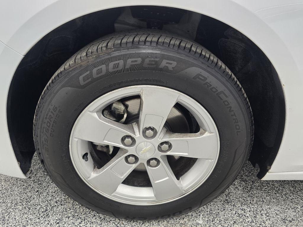 Chevrolet Malibu LS 2013