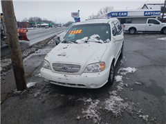 2005 Kia Sedona 