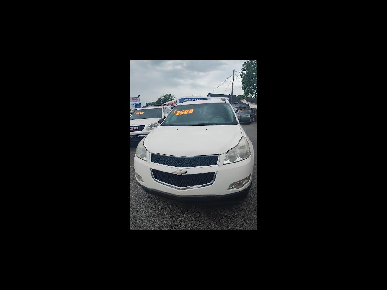 2011 Chevrolet Traverse LS FWD w/PDC