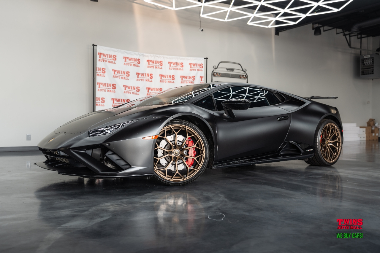 Lamborghini Huracan EVO Coupe 2020