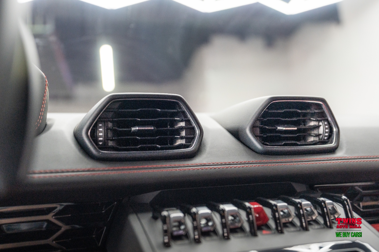 Lamborghini Huracan EVO Coupe 2020