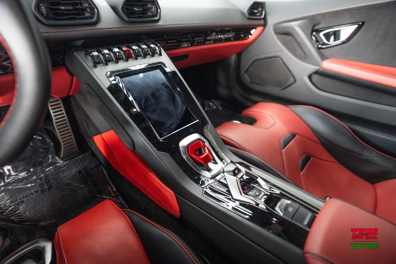 Lamborghini Huracan EVO Coupe 2020