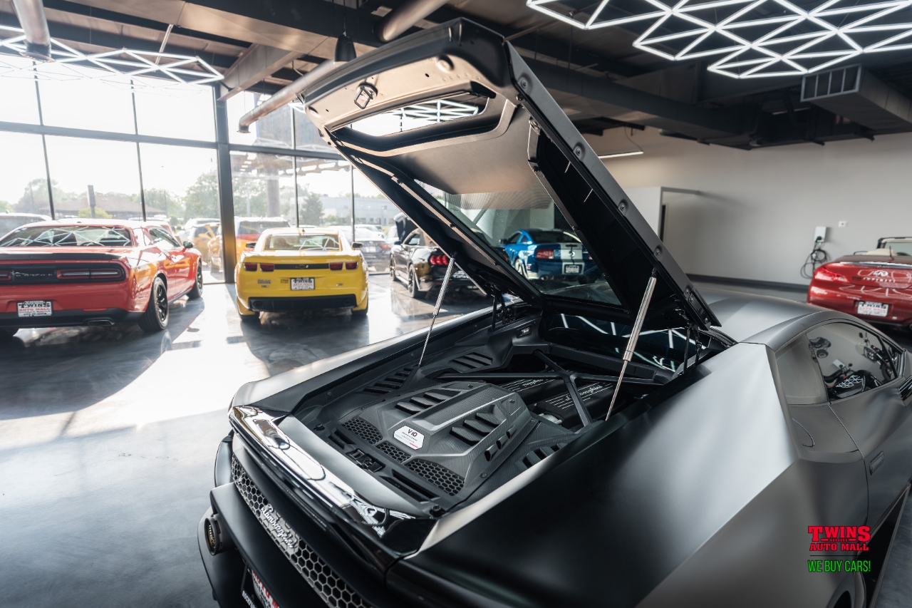 Lamborghini Huracan EVO Coupe 2020