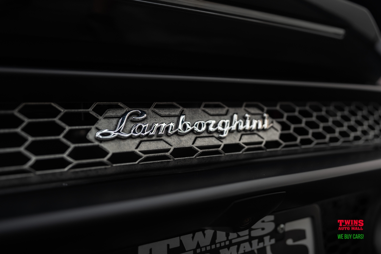 Lamborghini Huracan EVO Coupe 2020