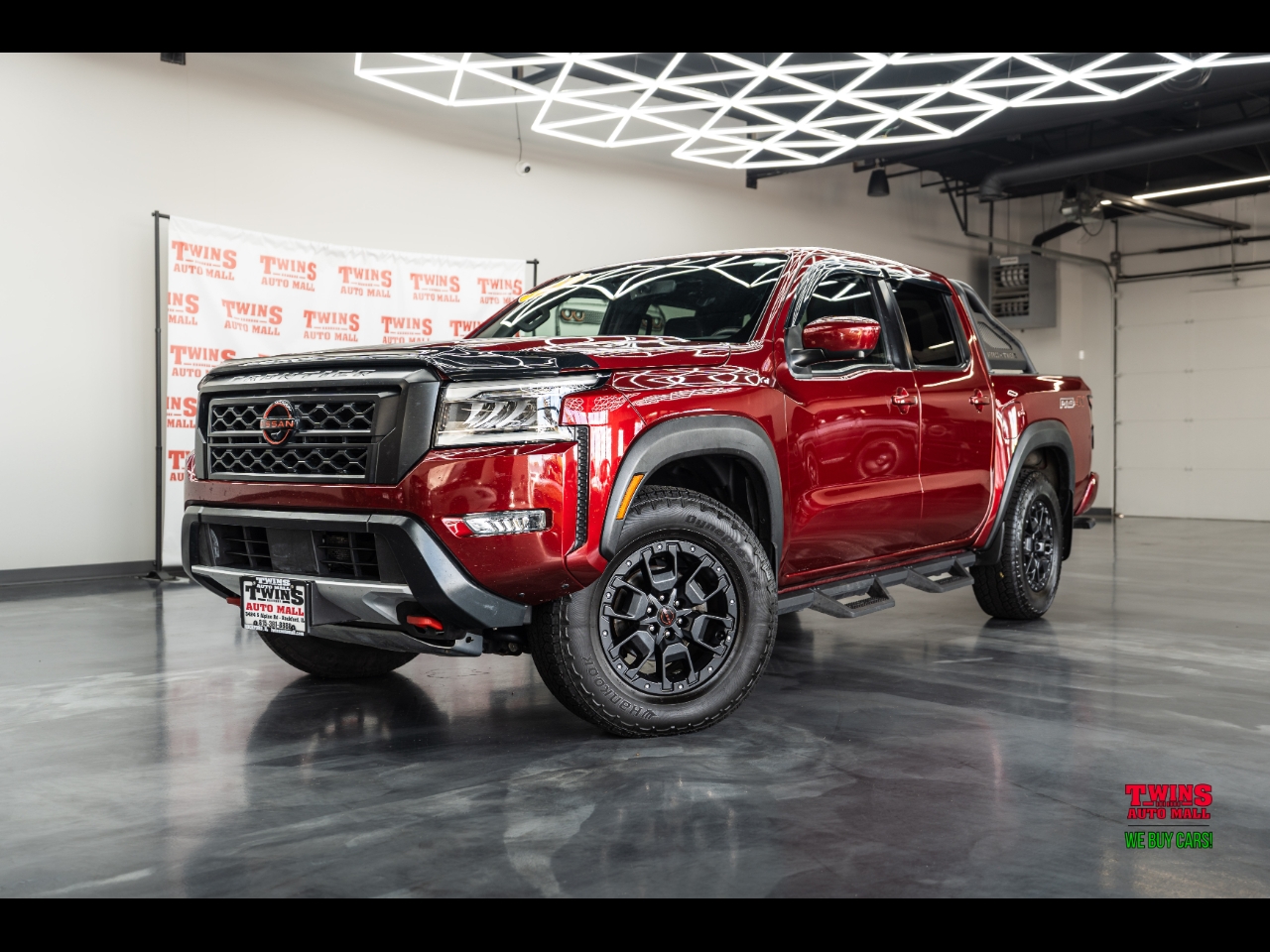 2023 Nissan Frontier S Crew Cab 4WD