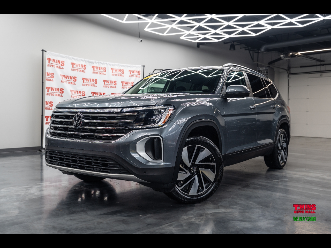 2024 Volkswagen Atlas SE w/Technology