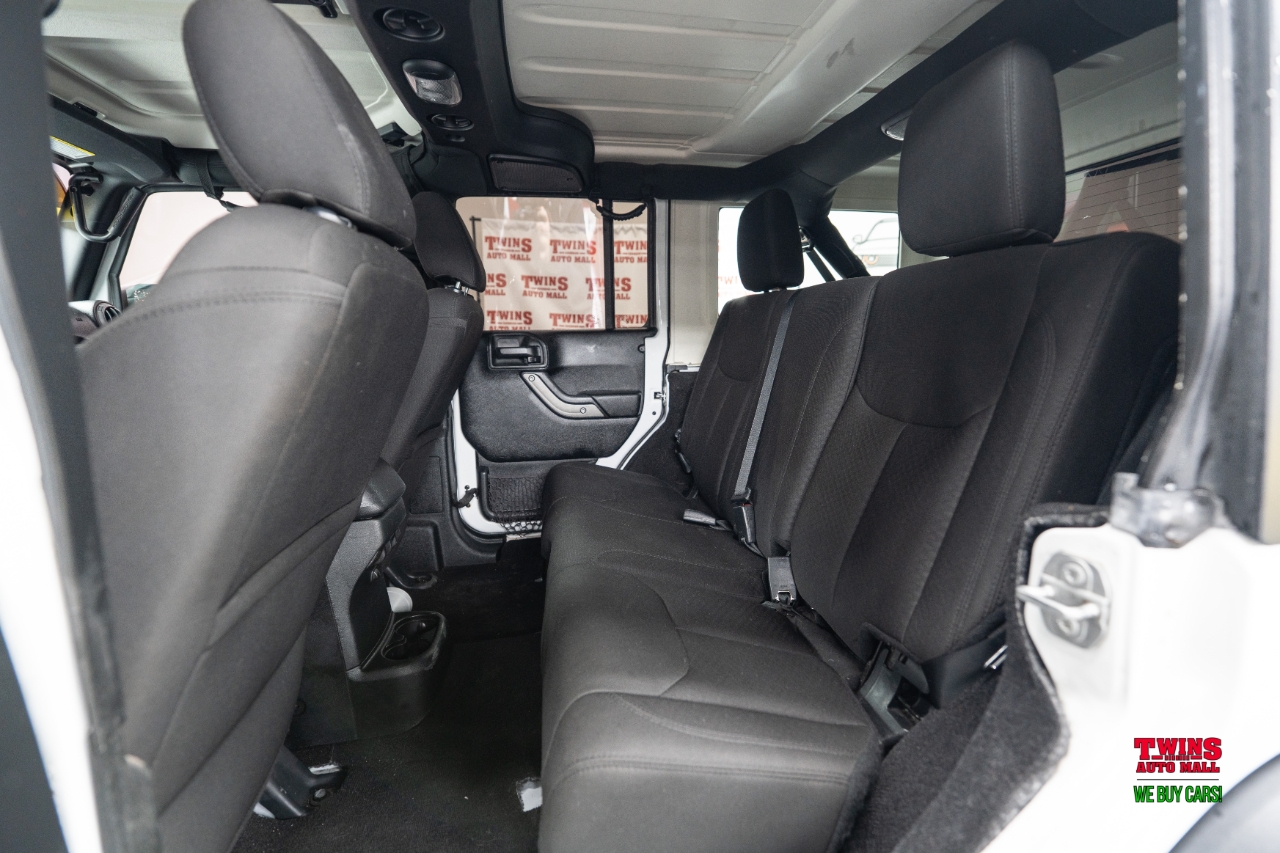 Jeep Wrangler Unlimited Sport 4WD 2017