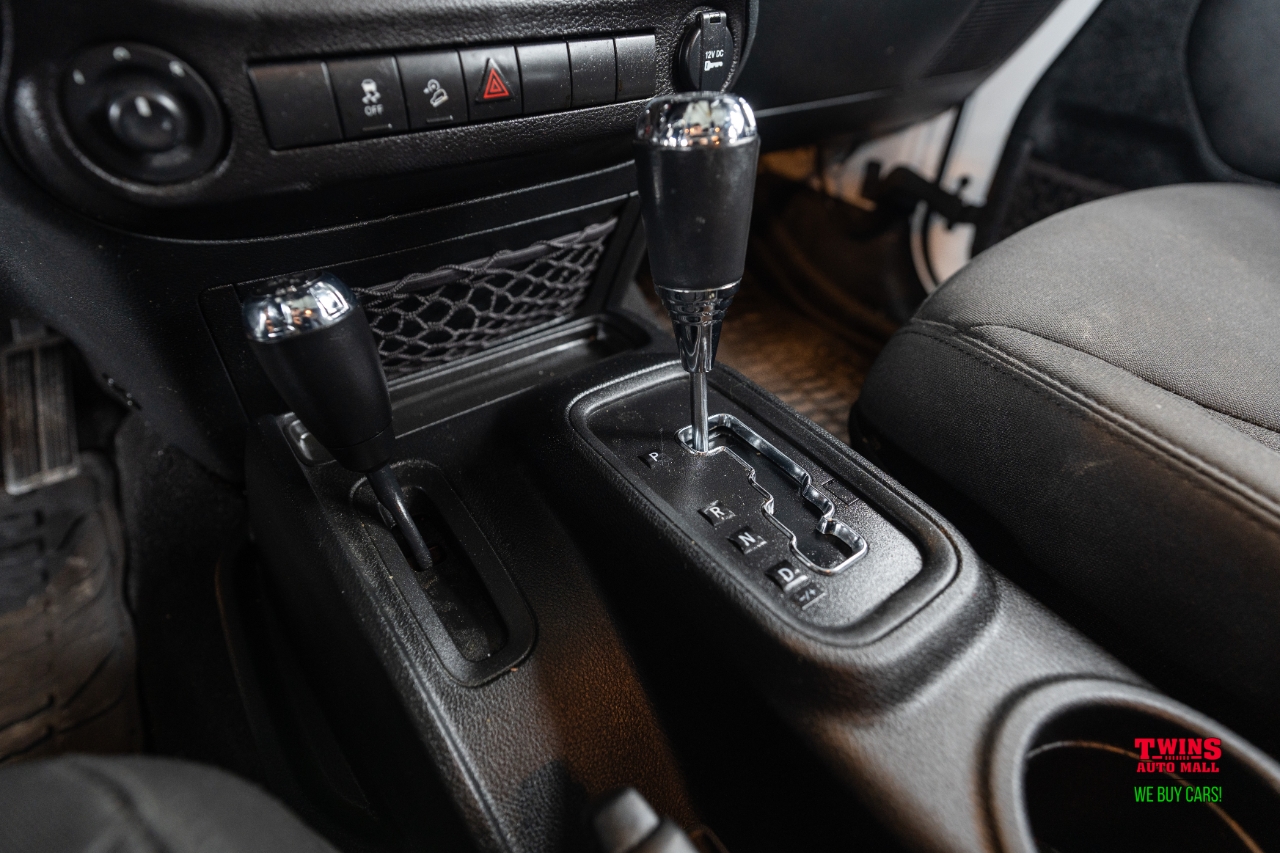 Jeep Wrangler Unlimited Sport 4WD 2017