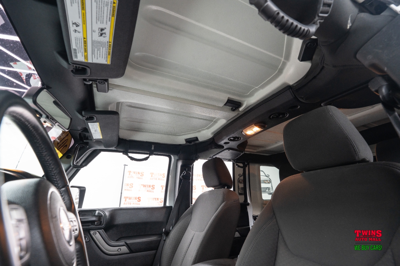 Jeep Wrangler Unlimited Sport 4WD 2017