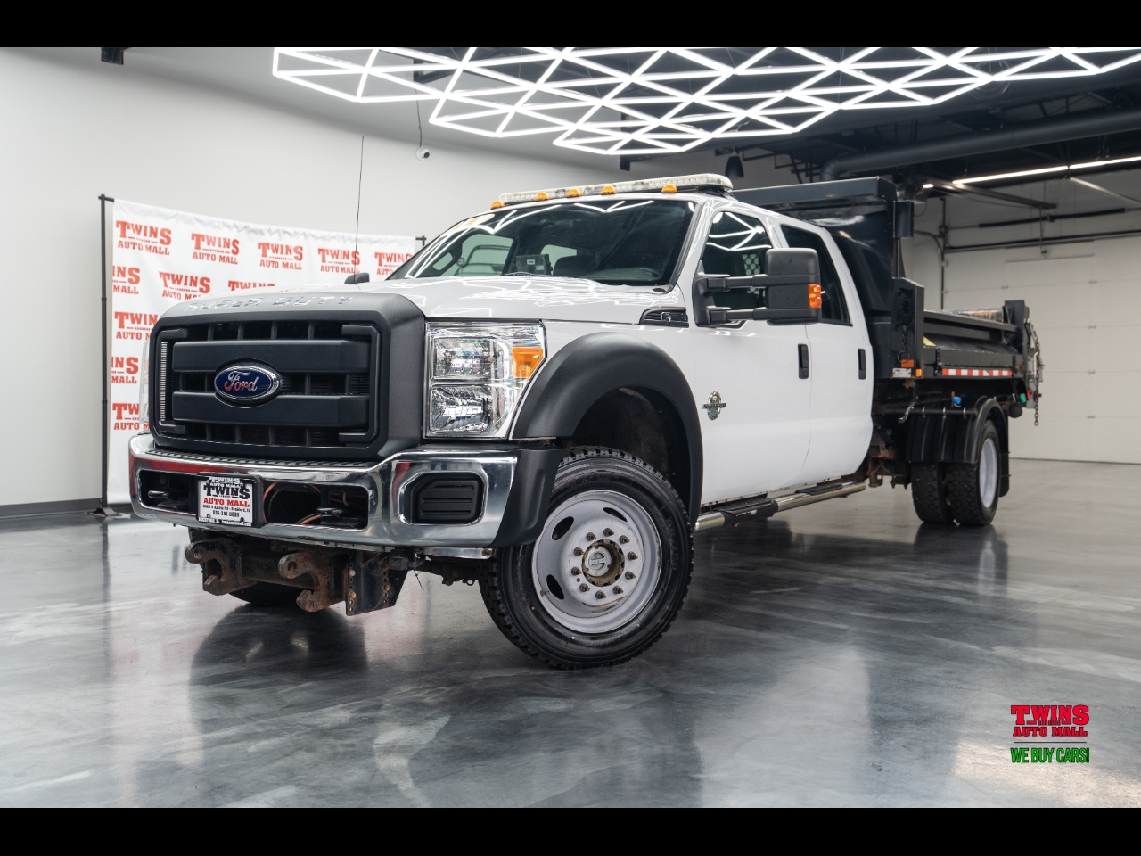 2012 Ford F-550 Crew Cab DRW 4WD