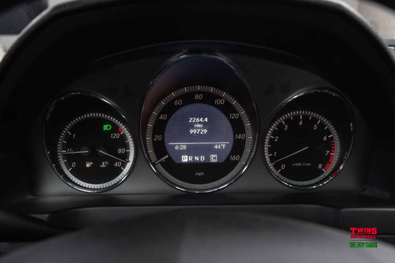 Mercedes-Benz C-Class C300 4MATIC Sport Sedan 2010