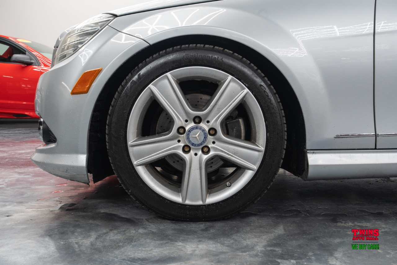 Mercedes-Benz C-Class C300 4MATIC Sport Sedan 2010