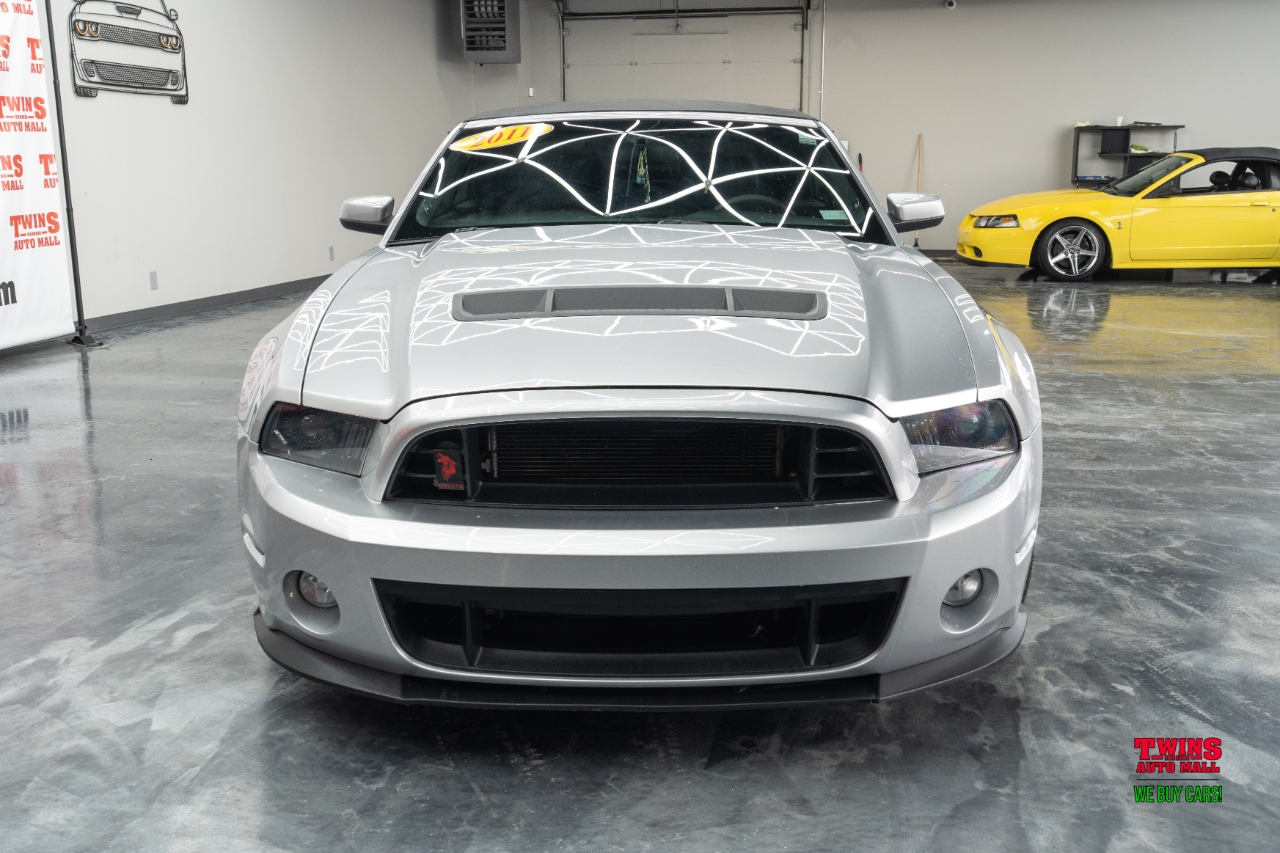 Ford Mustang GT convertible 2011