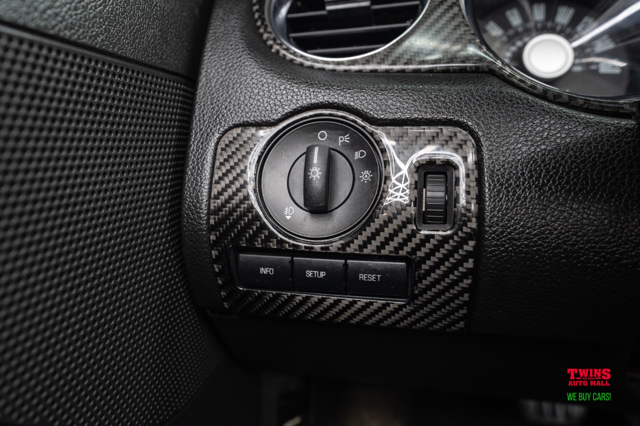 Ford Mustang GT convertible 2011