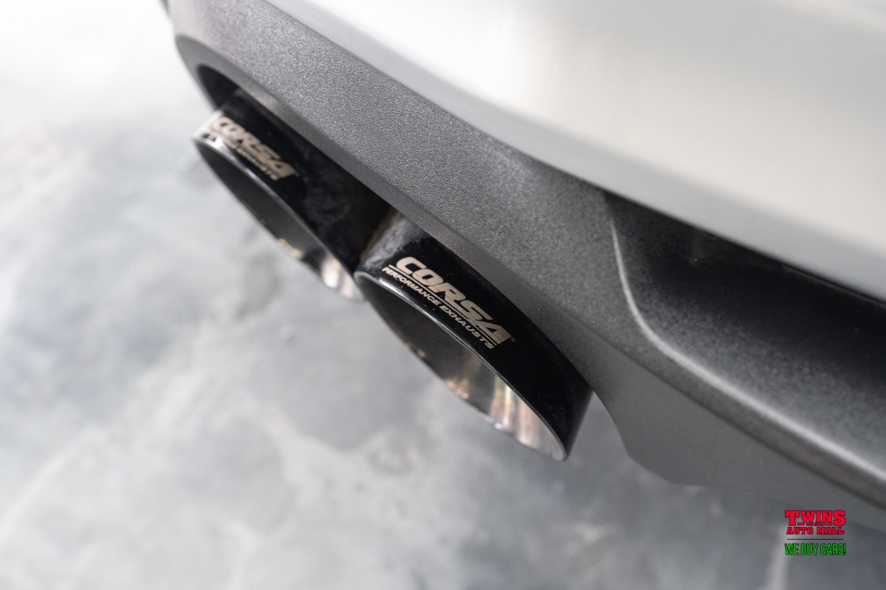 Ford Mustang GT convertible 2011