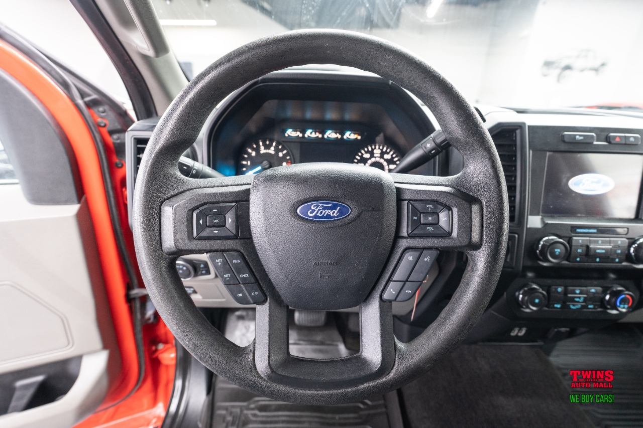 Ford F-150 XL SuperCrew 5.5-ft. Bed 4WD 2019