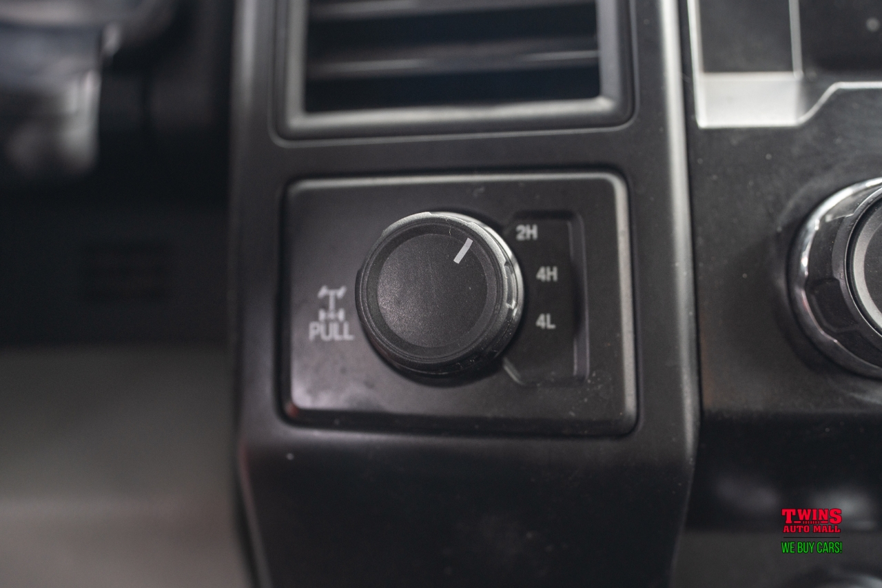 Ford F-150 XL SuperCrew 5.5-ft. Bed 4WD 2019