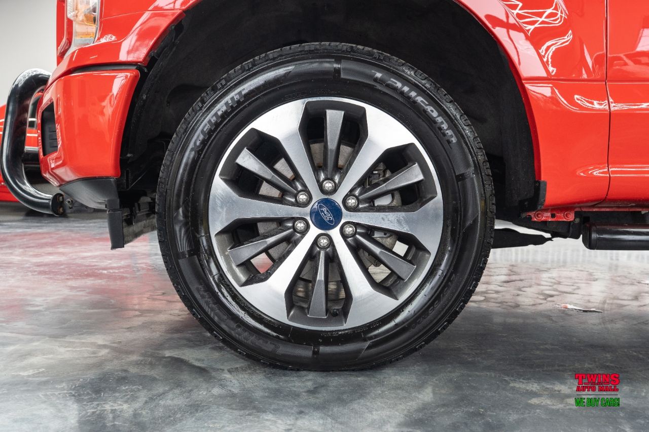 Ford F-150 XL SuperCrew 5.5-ft. Bed 4WD 2019