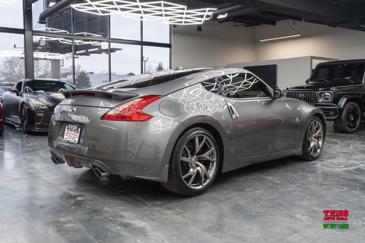 Nissan Z 370Z Coupe Touring 6MT 2014