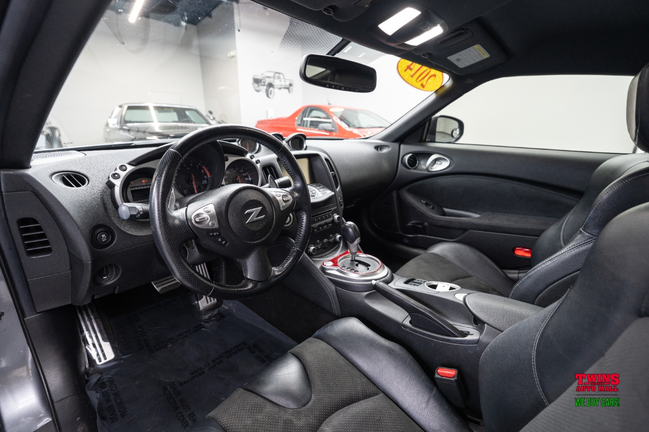 Nissan Z 370Z Coupe Touring 6MT 2014