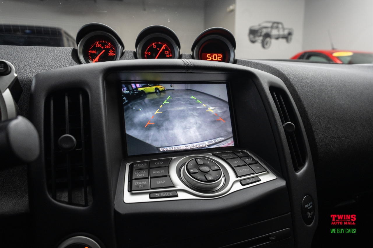 Nissan Z 370Z Coupe Touring 6MT 2014