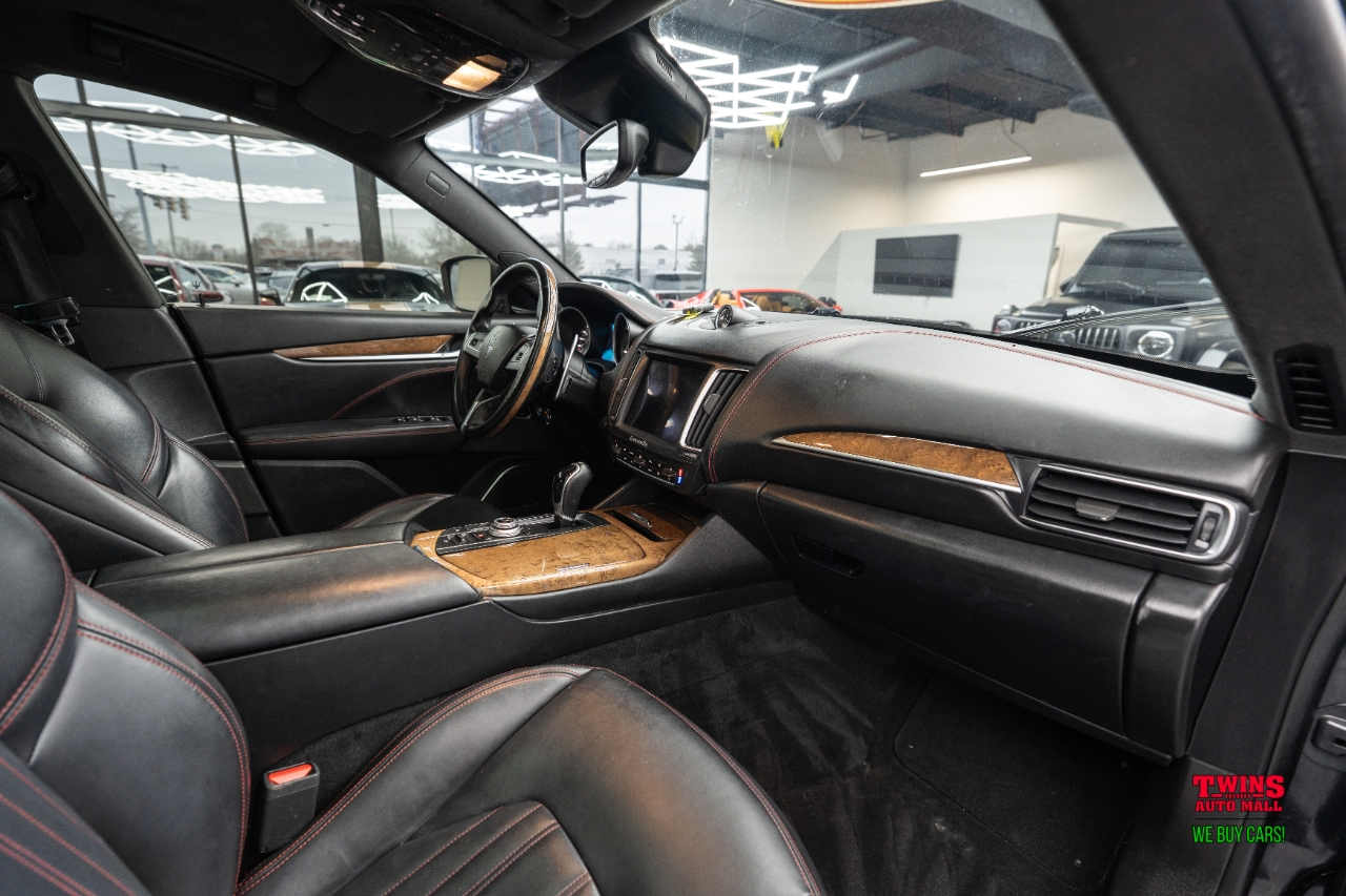 Maserati Levante S 2017